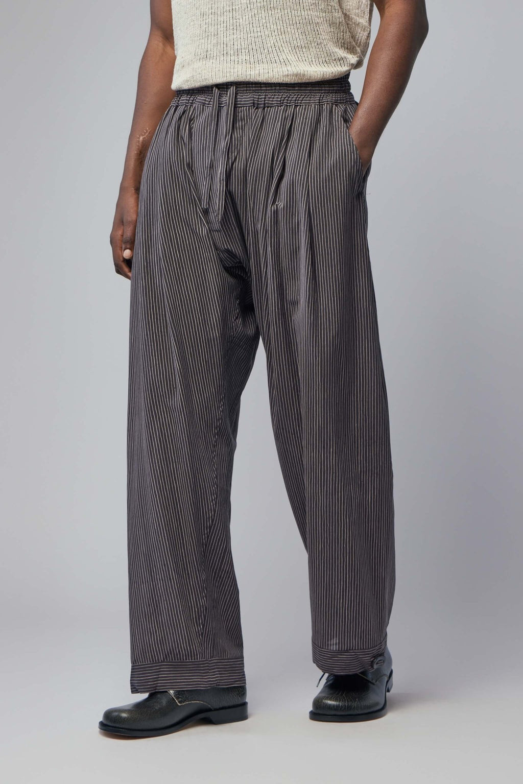 Jan - Jan Van Essche - Trousers91 - LABELS