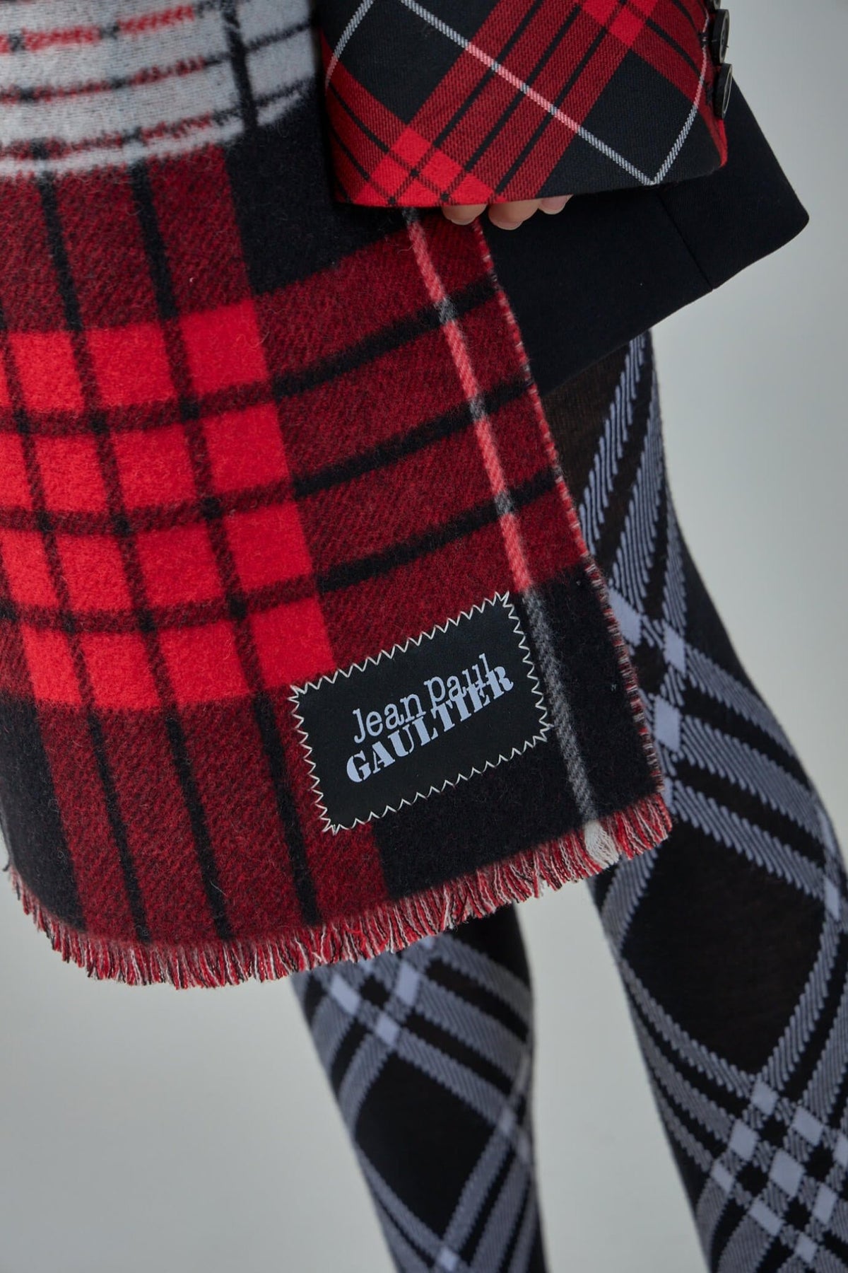 Jean Paul Gaultier - Tartan Wool Scarf with ''Gaultier '' Logo - LABELS