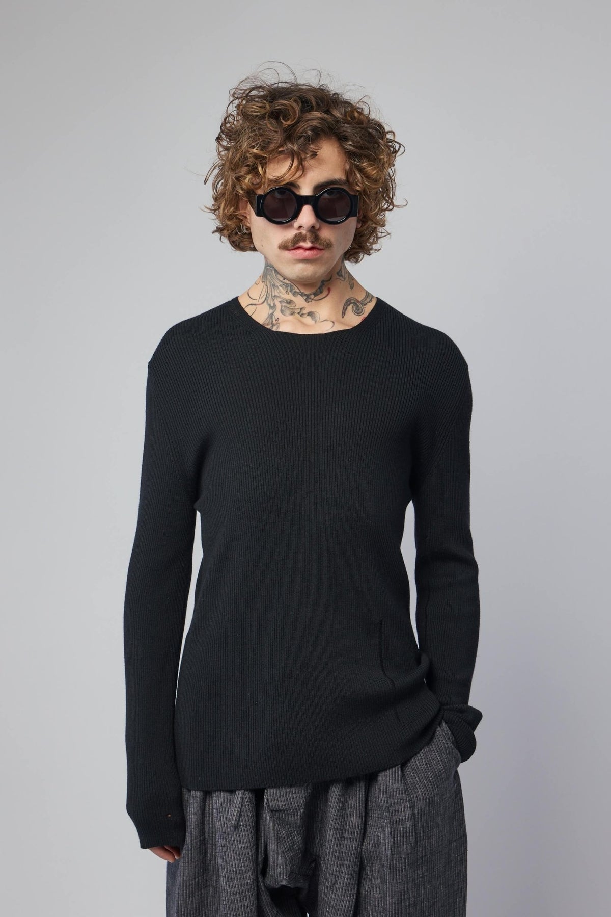 K'ANG - Mens Fitted Distressed Pullover - LABELS
