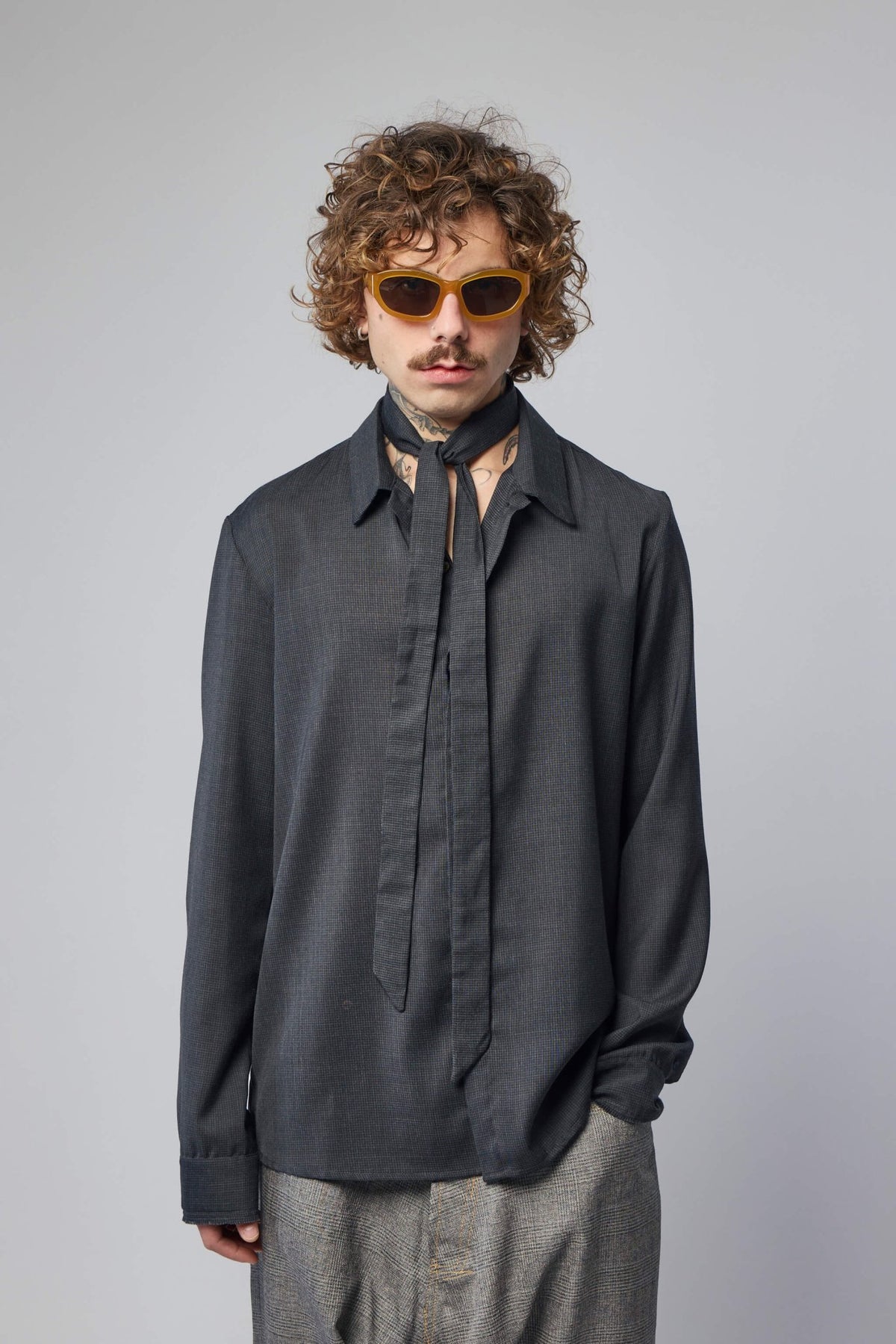 K'ANG Shirts mens midfit design with included tie in premium wool-linen blend