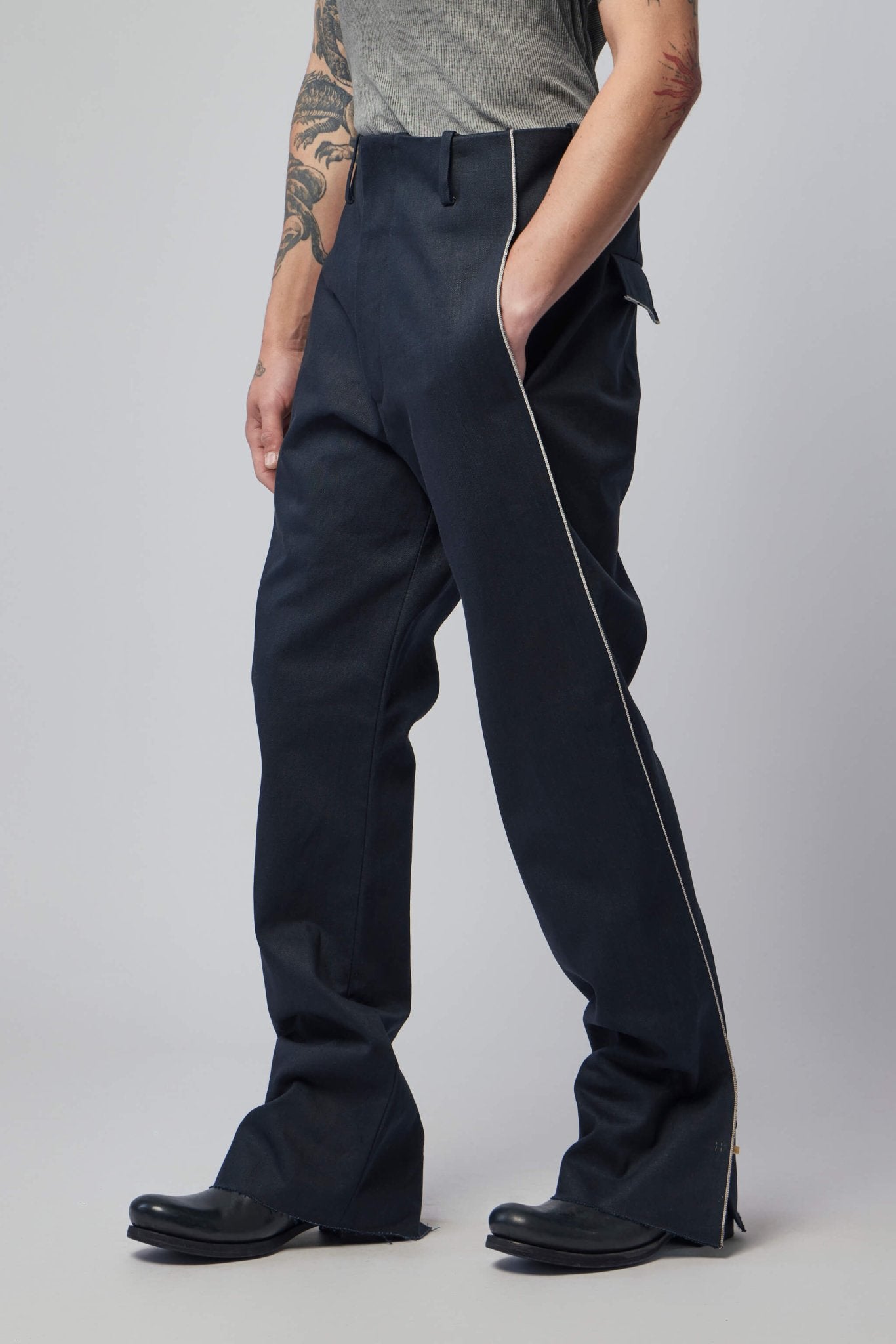 K'Ang - Men's Purgatory Selvedge - line Trousers With 925 Silver Hook Closer - LABELS