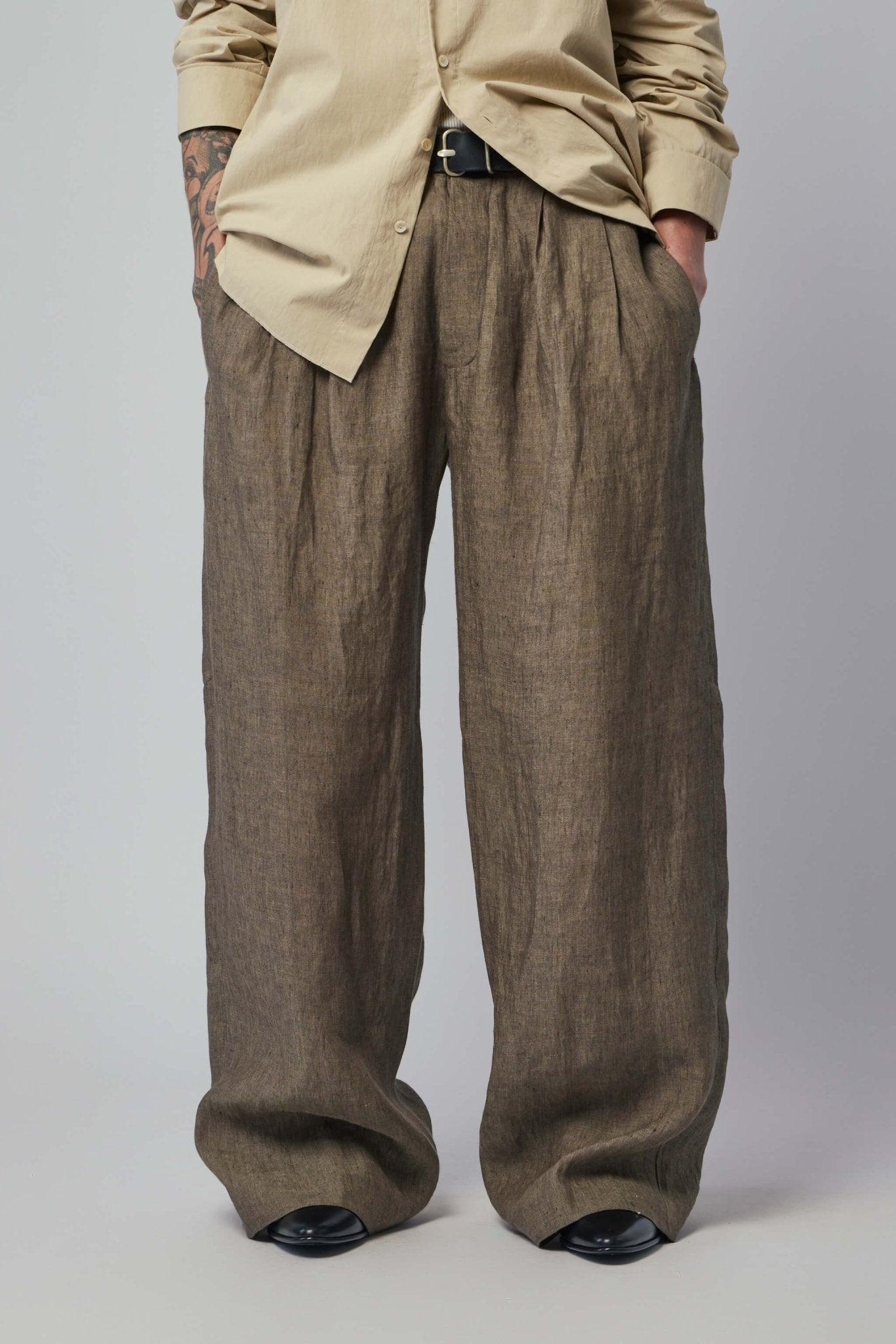 K'Ang - Men's Wide - fit Pleated - waist - LABELS