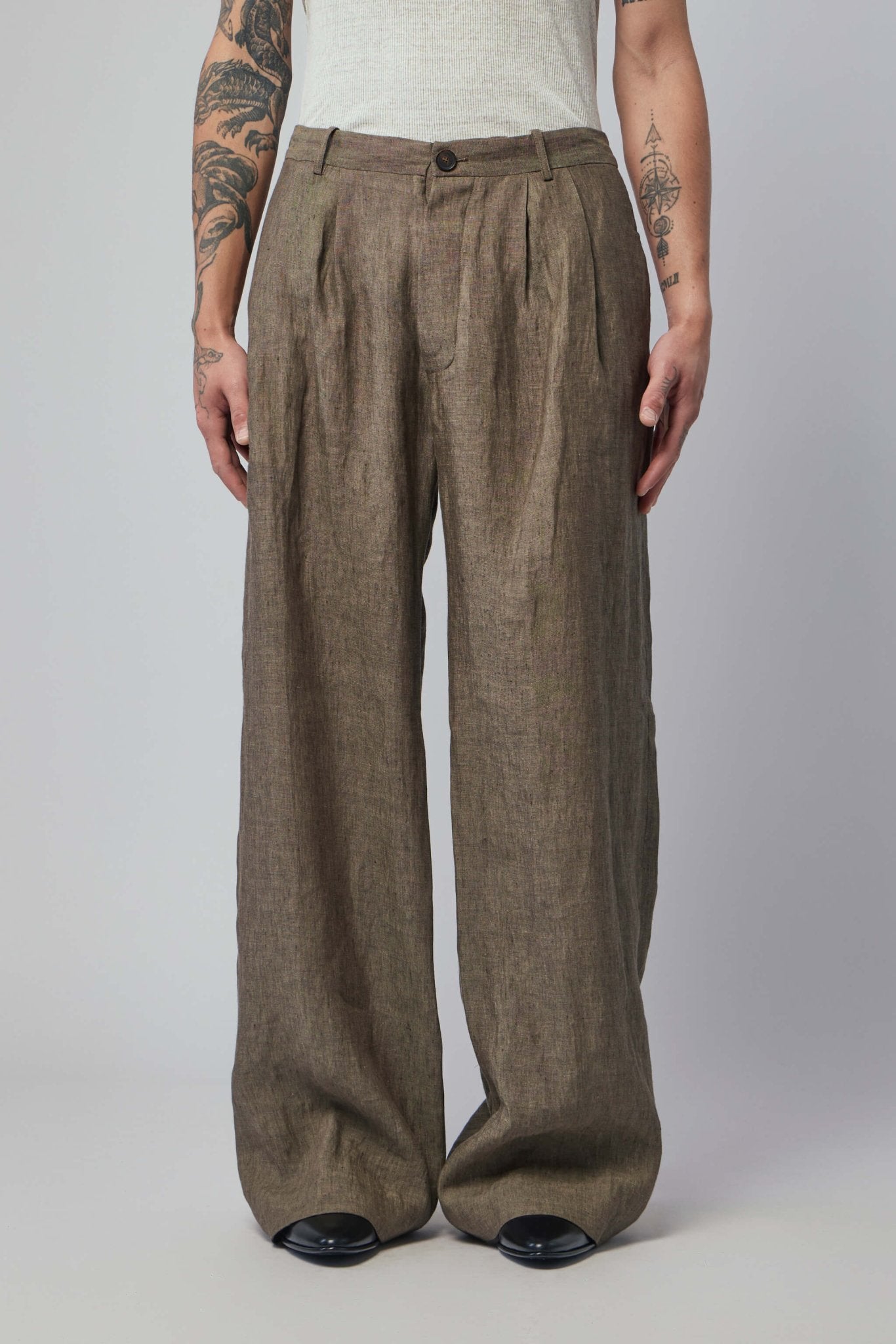 K'Ang - Men's Wide - fit Pleated - waist - LABELS