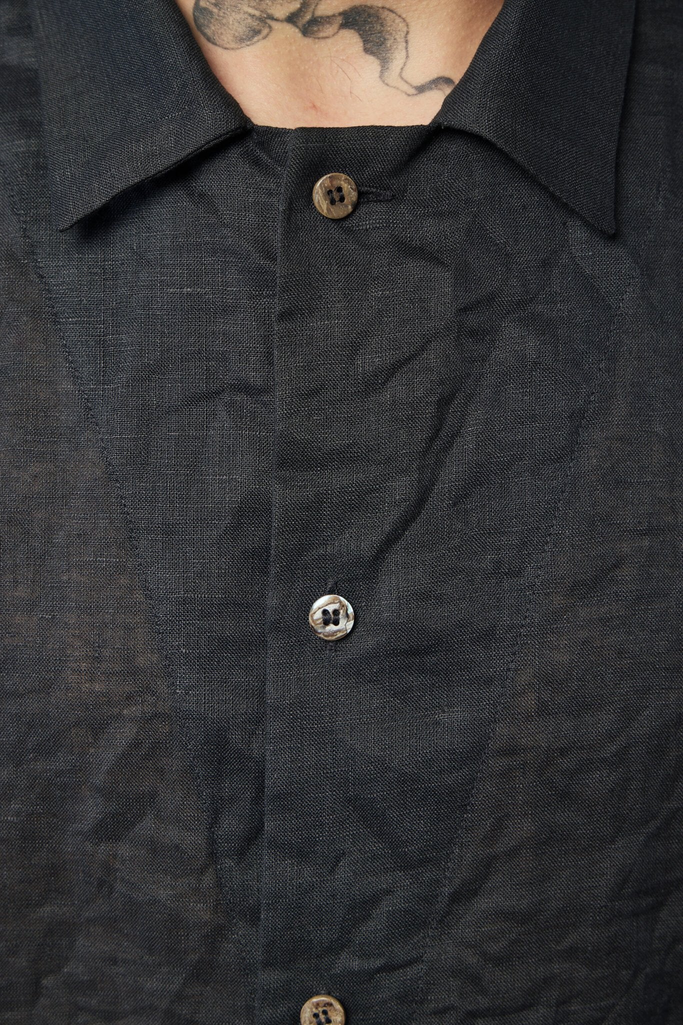 K'Ang - Unisex Fitted Short Sleeve Shirt - LABELS