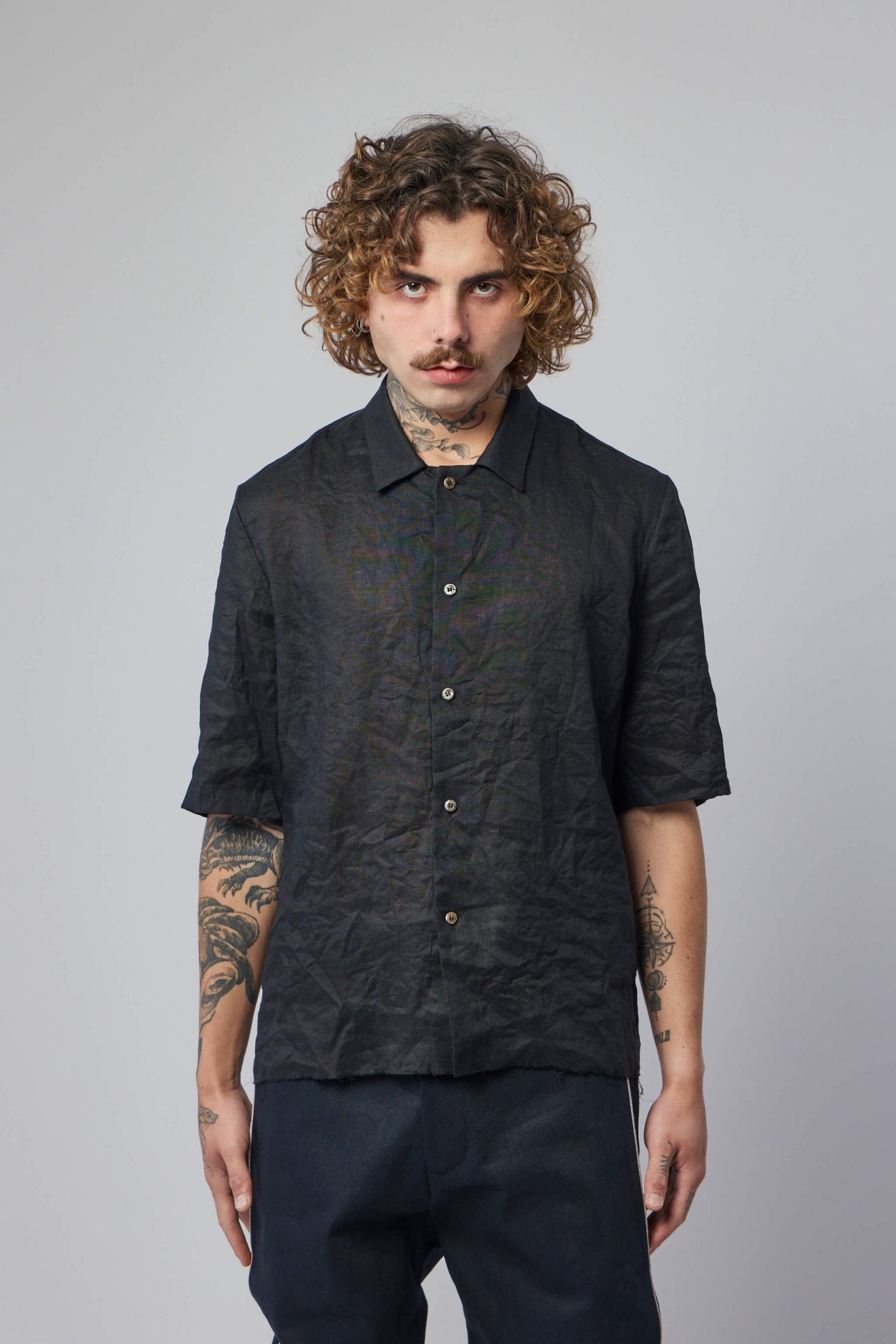 K'Ang - Unisex Fitted Short Sleeve Shirt - LABELS
