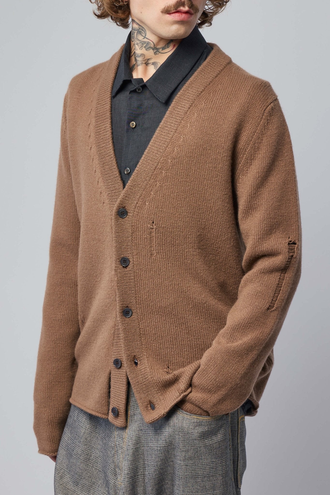 K'ANG - Unisex V - neck Distreseed Cardigan - LABELS