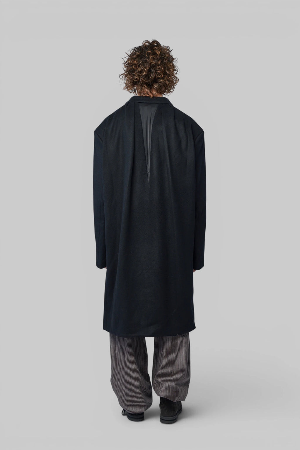 Kiko Kostadinov - Epelde Overcoat - LABELS