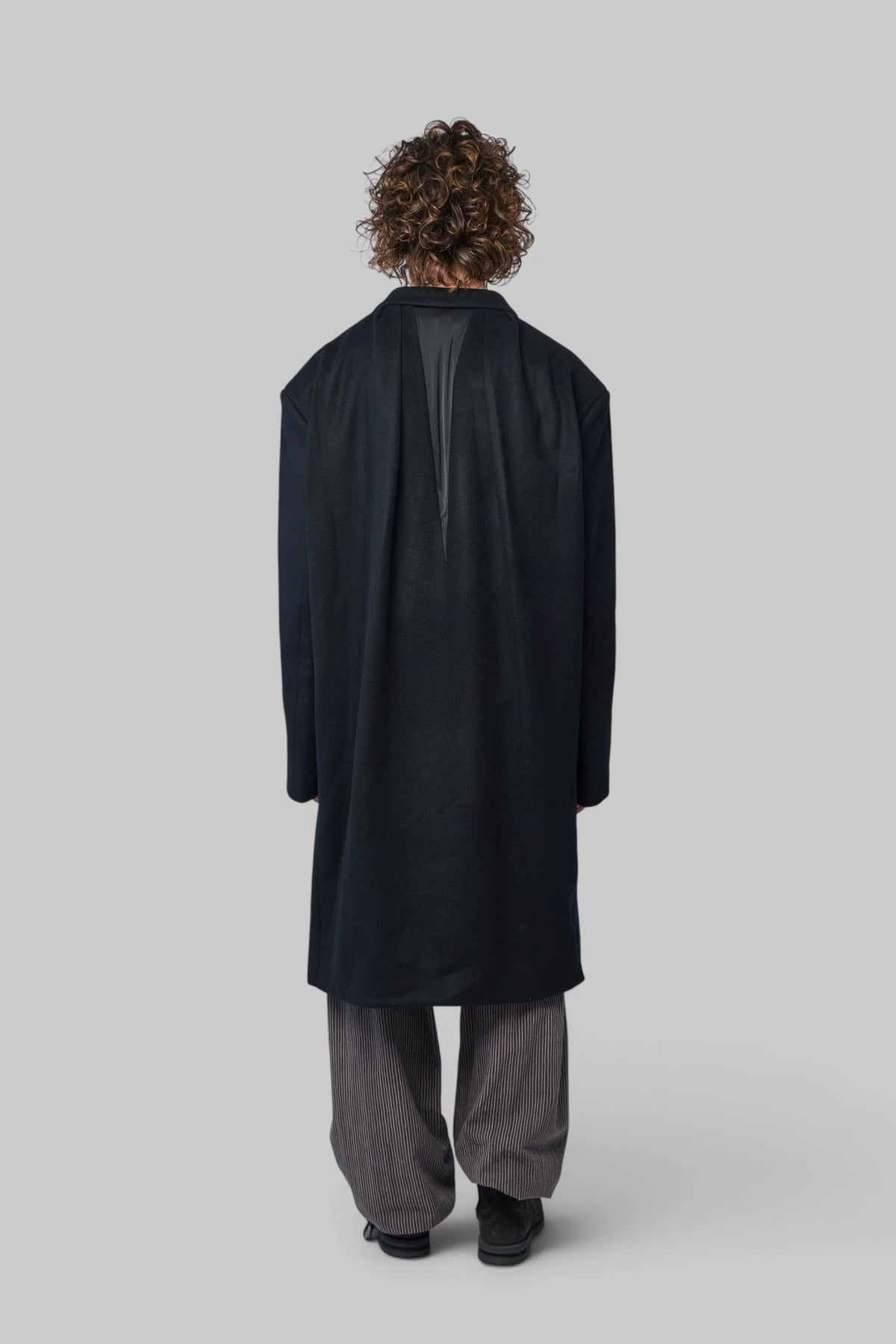 Kiko Kostadinov - Epelde Overcoat - LABELS