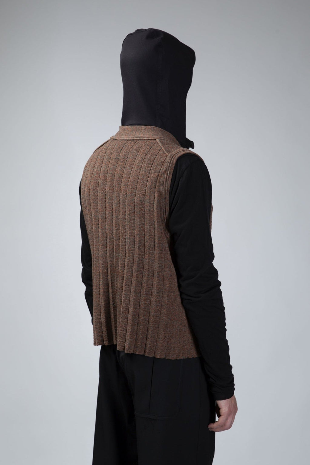 Kiko Kostadinov - Fitz Knit Vest Melange Orange - LABELS