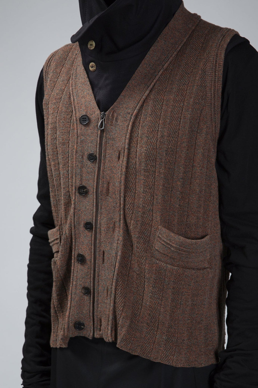 Kiko Kostadinov - Fitz Knit Vest Melange Orange - LABELS