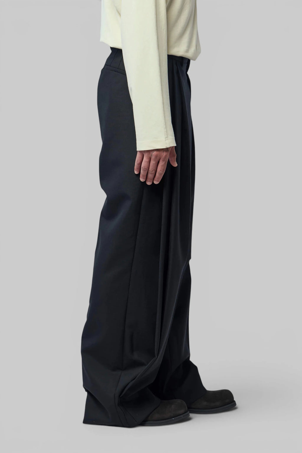 Kiko Kostadinov - Vaals Tailored Trousers - LABELS