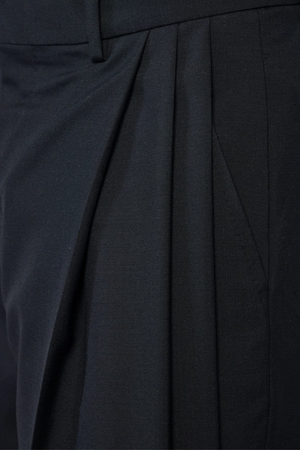 Kiko Kostadinov - Vaals Tailored Trousers - LABELS