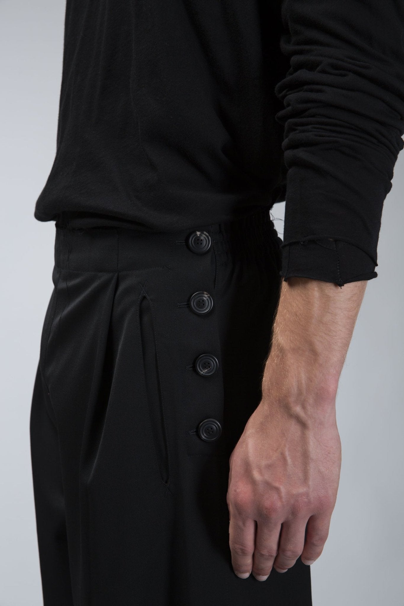 Kiko Kostadinov - Vig K - Dart Trouser - LABELS