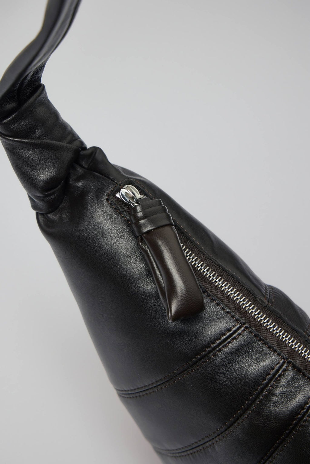 Lemaire - Medium Croissant Bag - LABELS