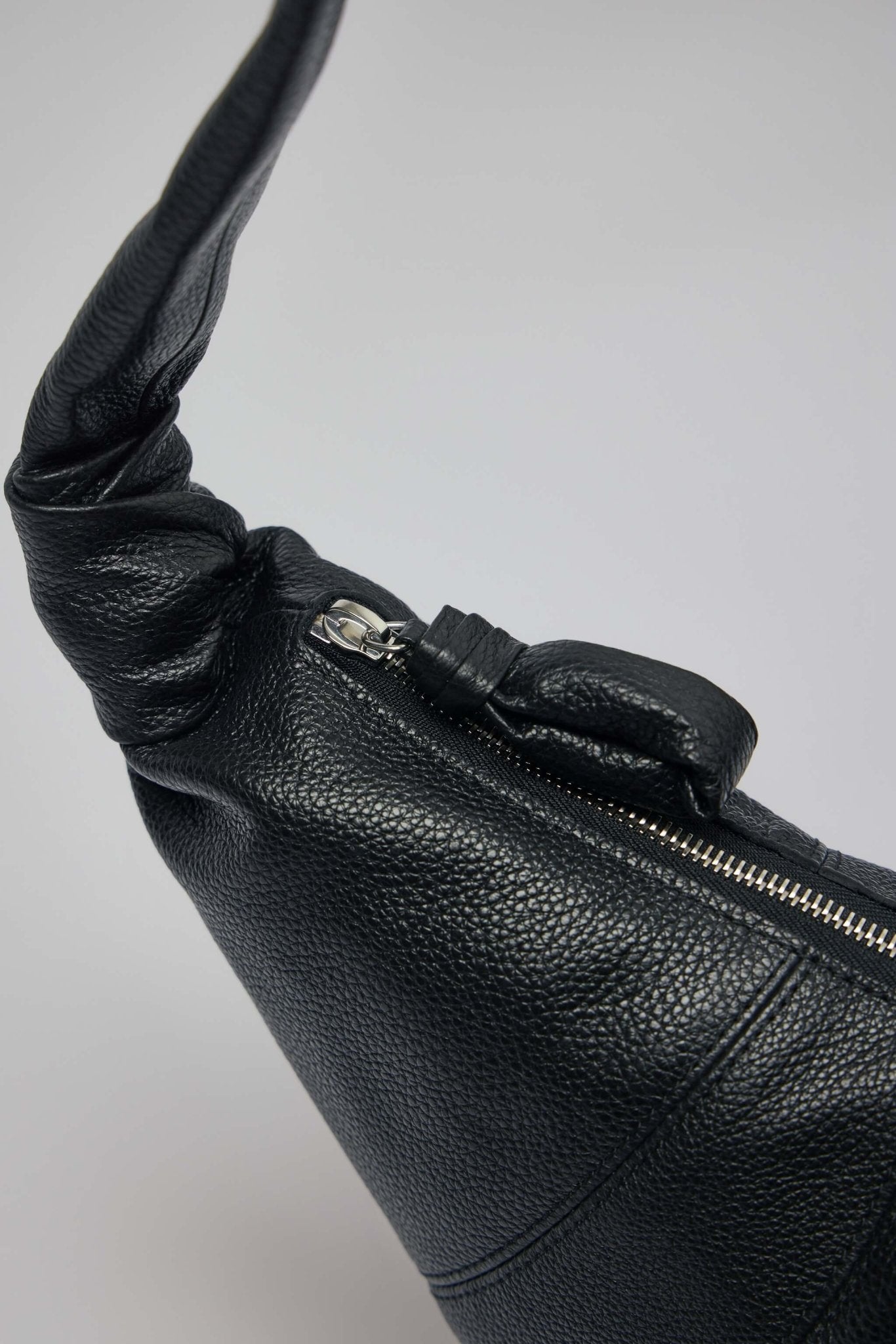 Lemaire - Medium Croissant Bag - LABELS