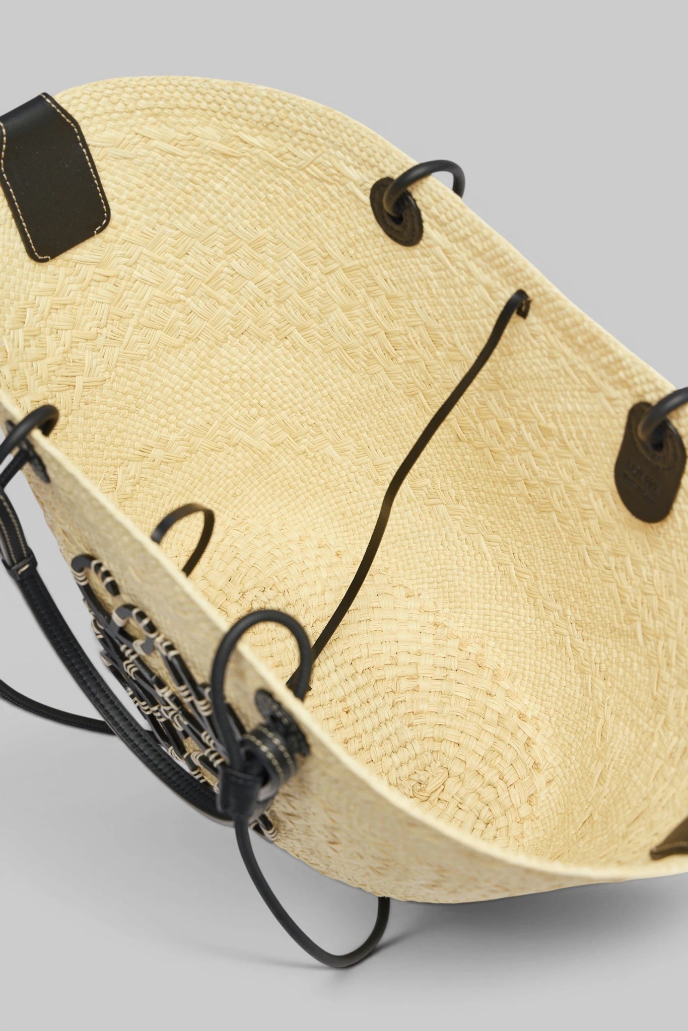 Loewe - Anagram Basket Medium - LABELS