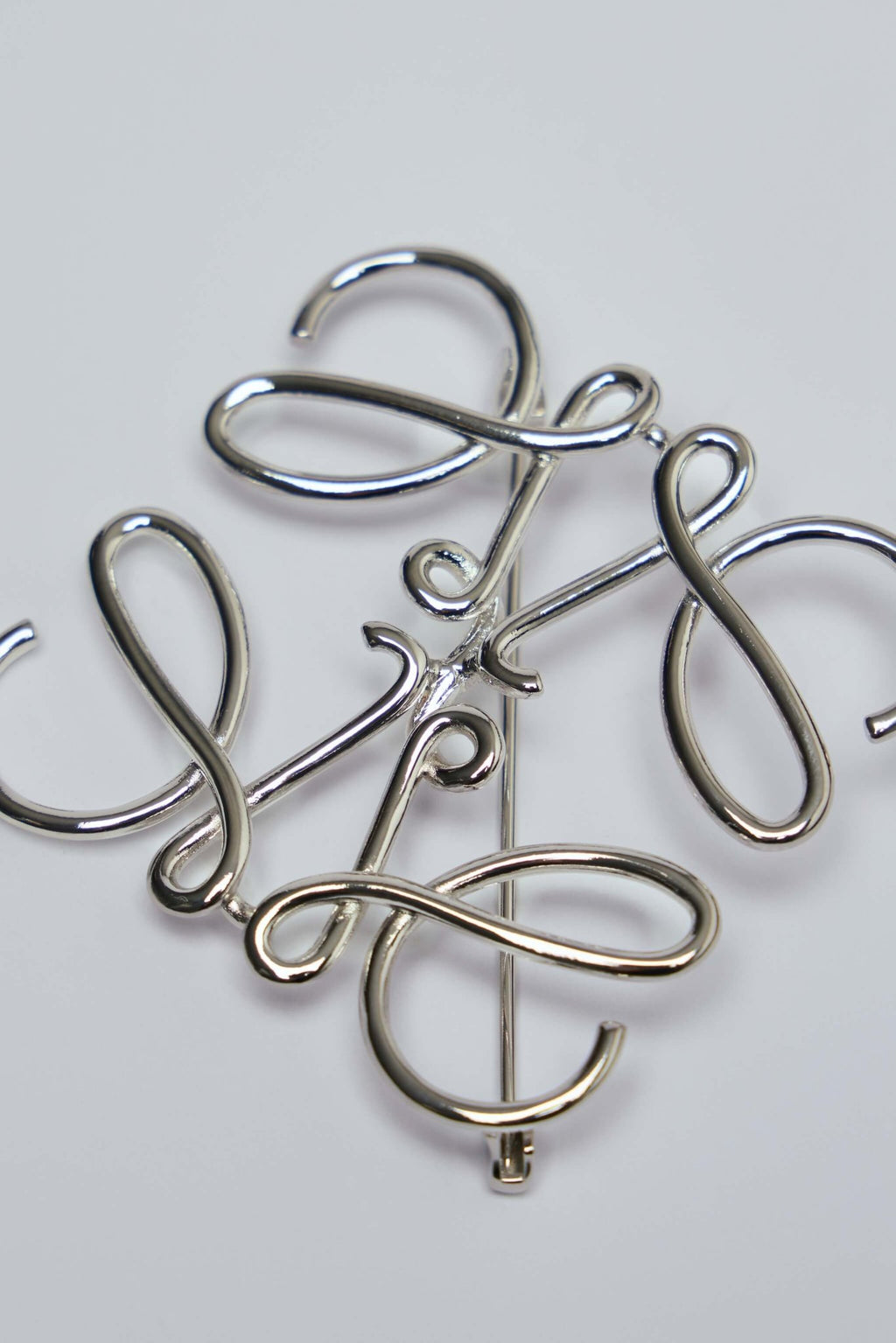 Loewe - Anagram Brooch - LABELS