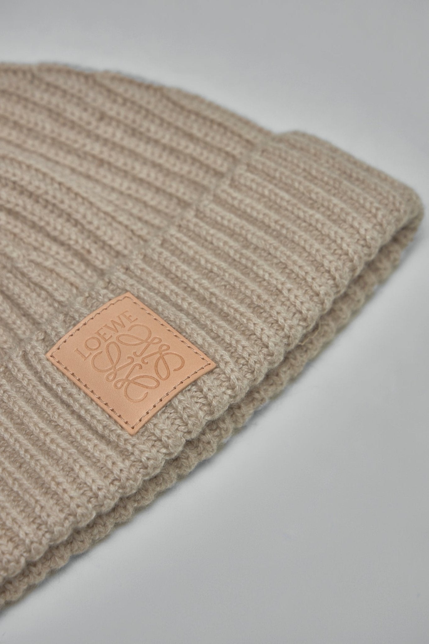 Loewe - Beanie - LABELS