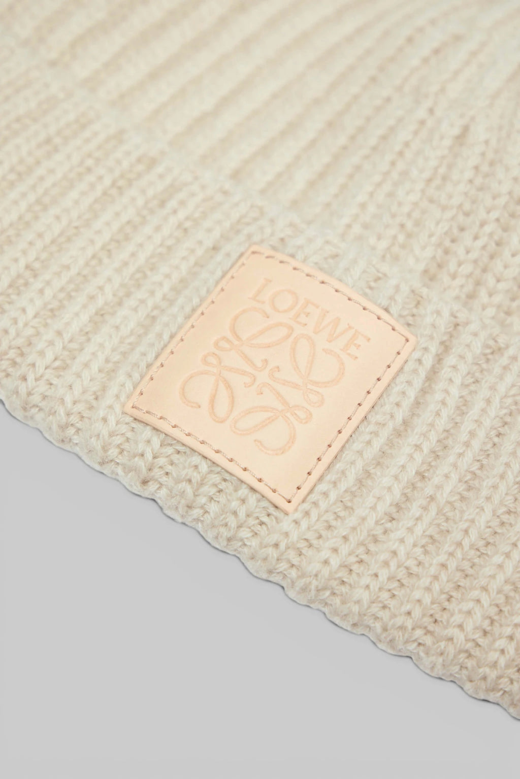 Loewe - Beanie - LABELS
