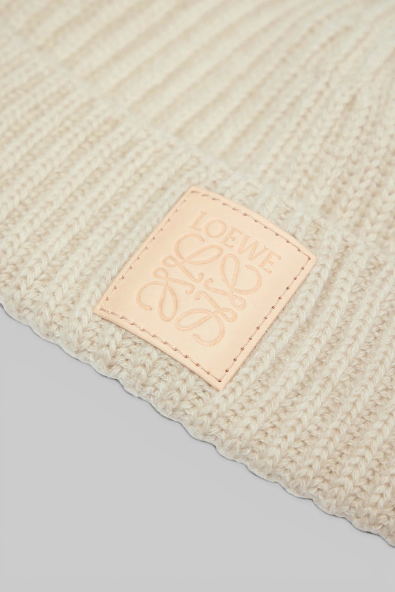 Loewe - Beanie - LABELS