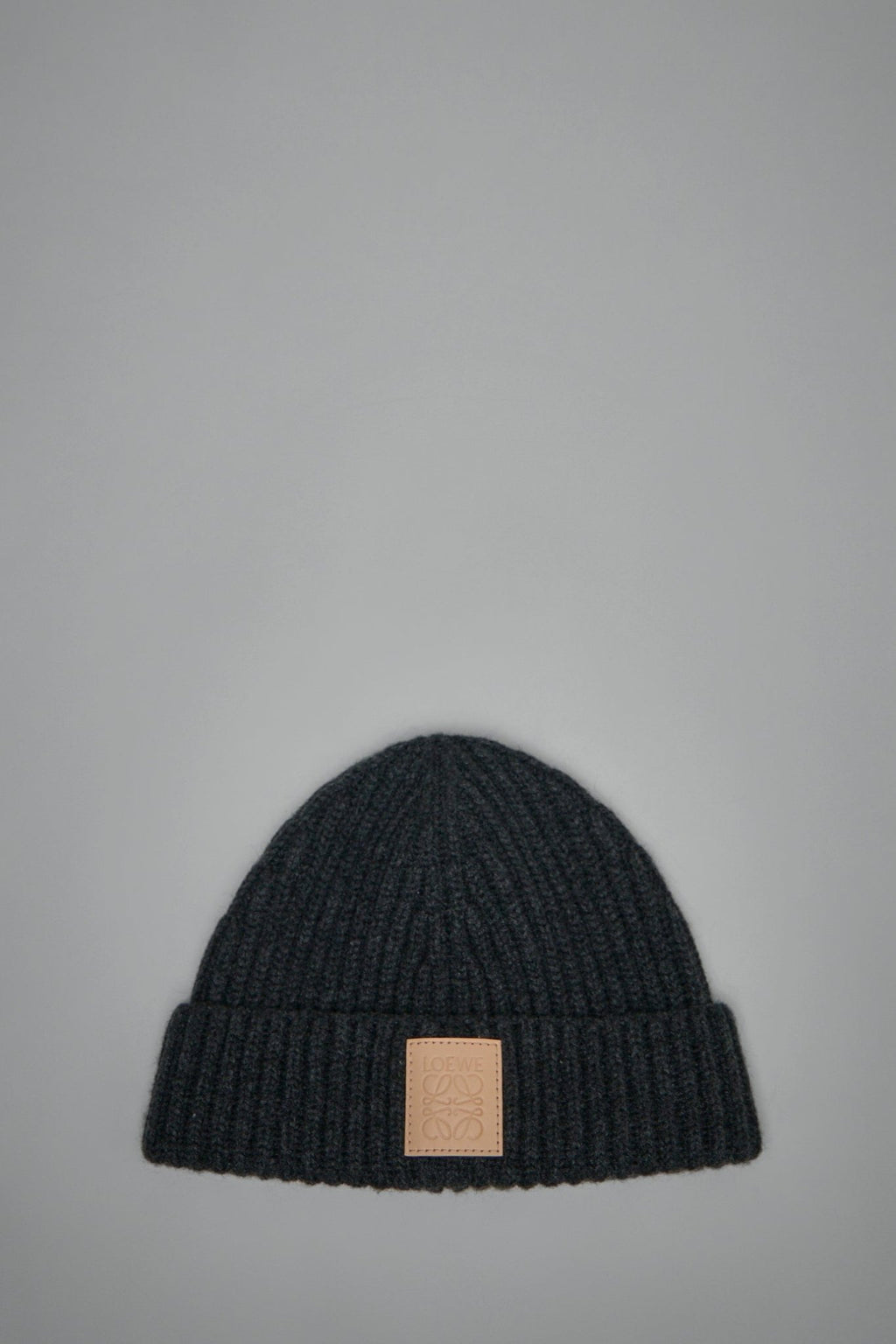 Loewe - Beanie in Cashmere - LABELS