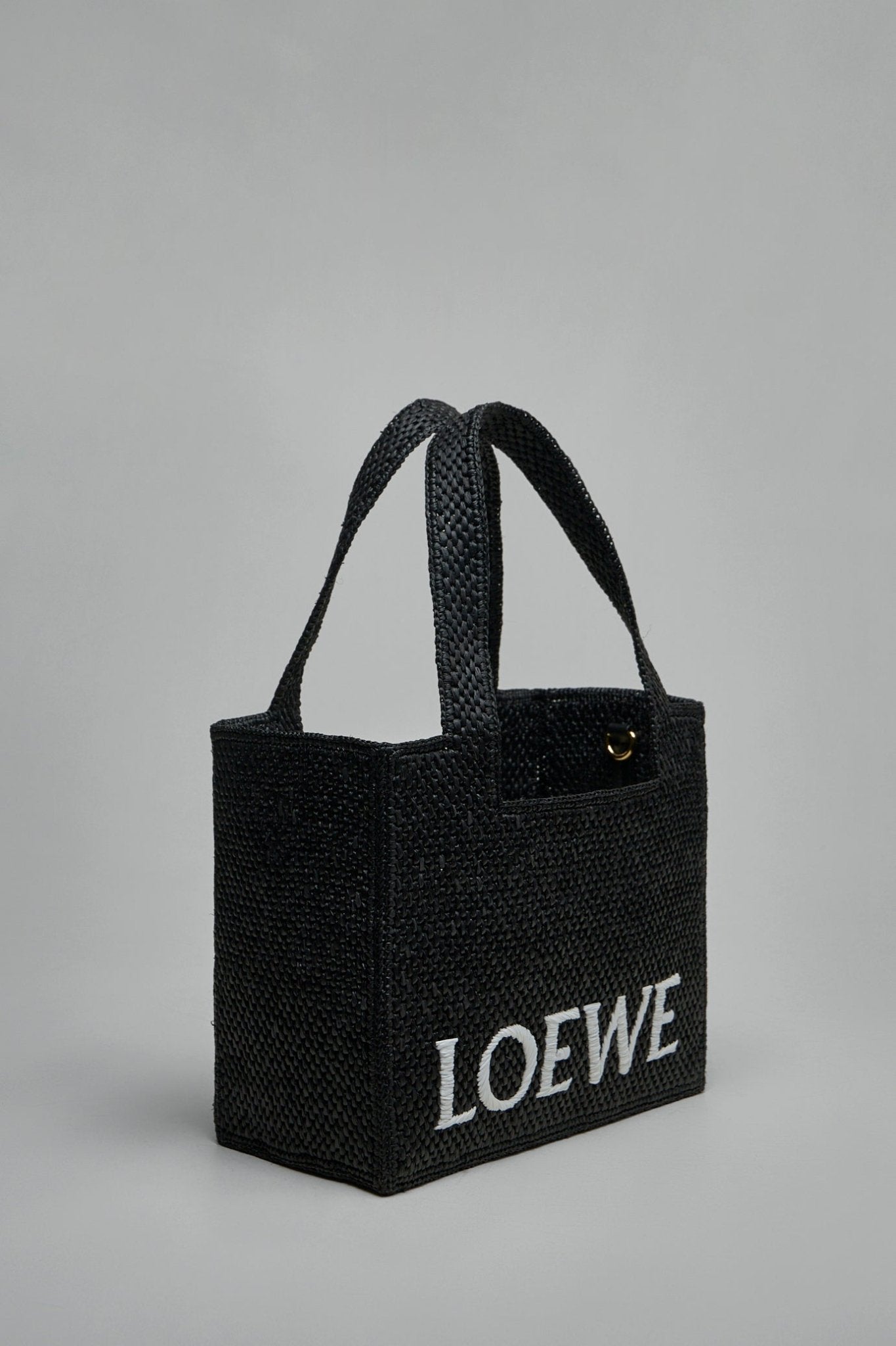 Loewe - Font Tote - LABELS