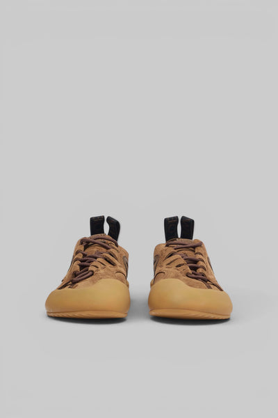 Grip Sneaker