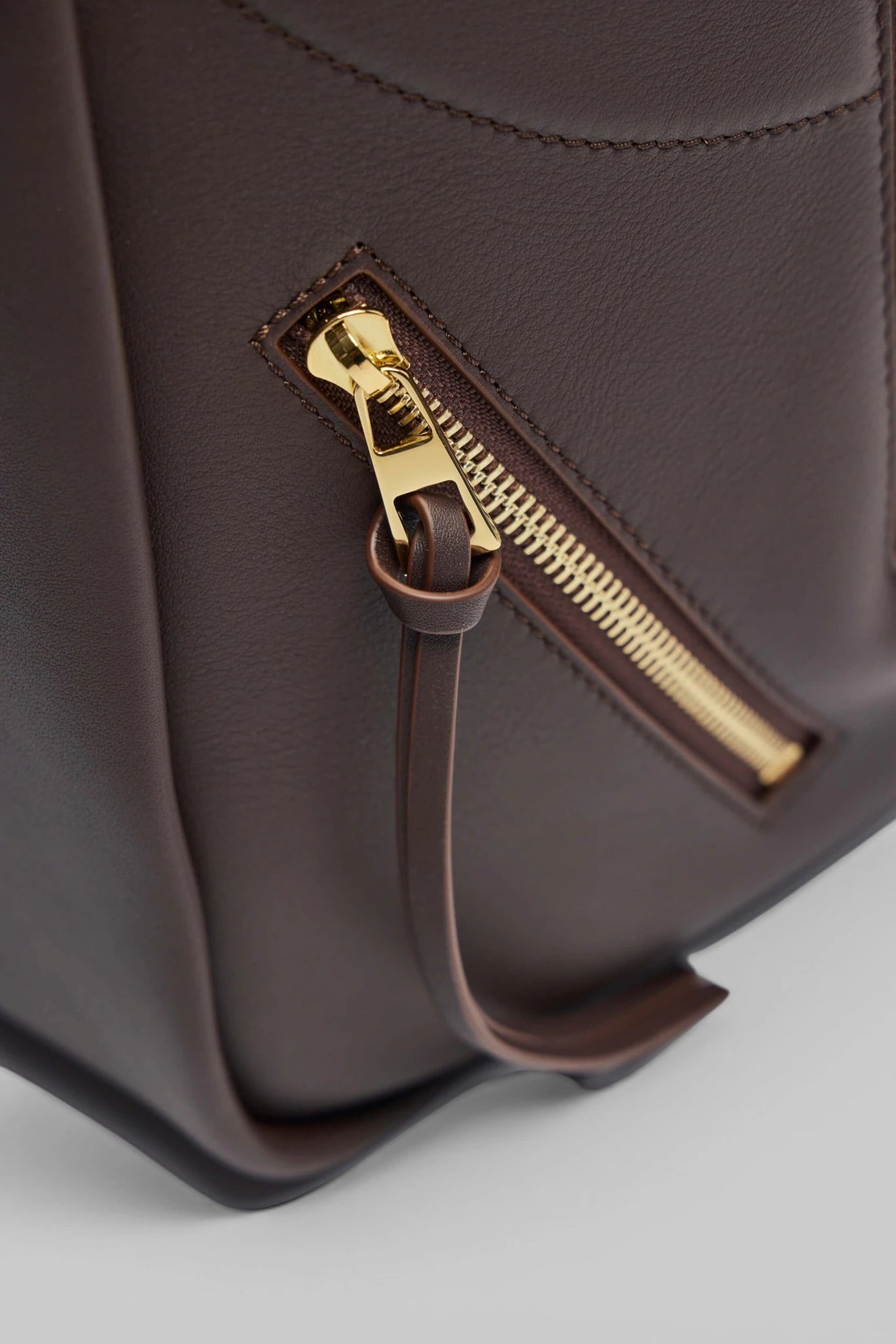 Loewe - Hammock Flip Medium Bag - LABELS