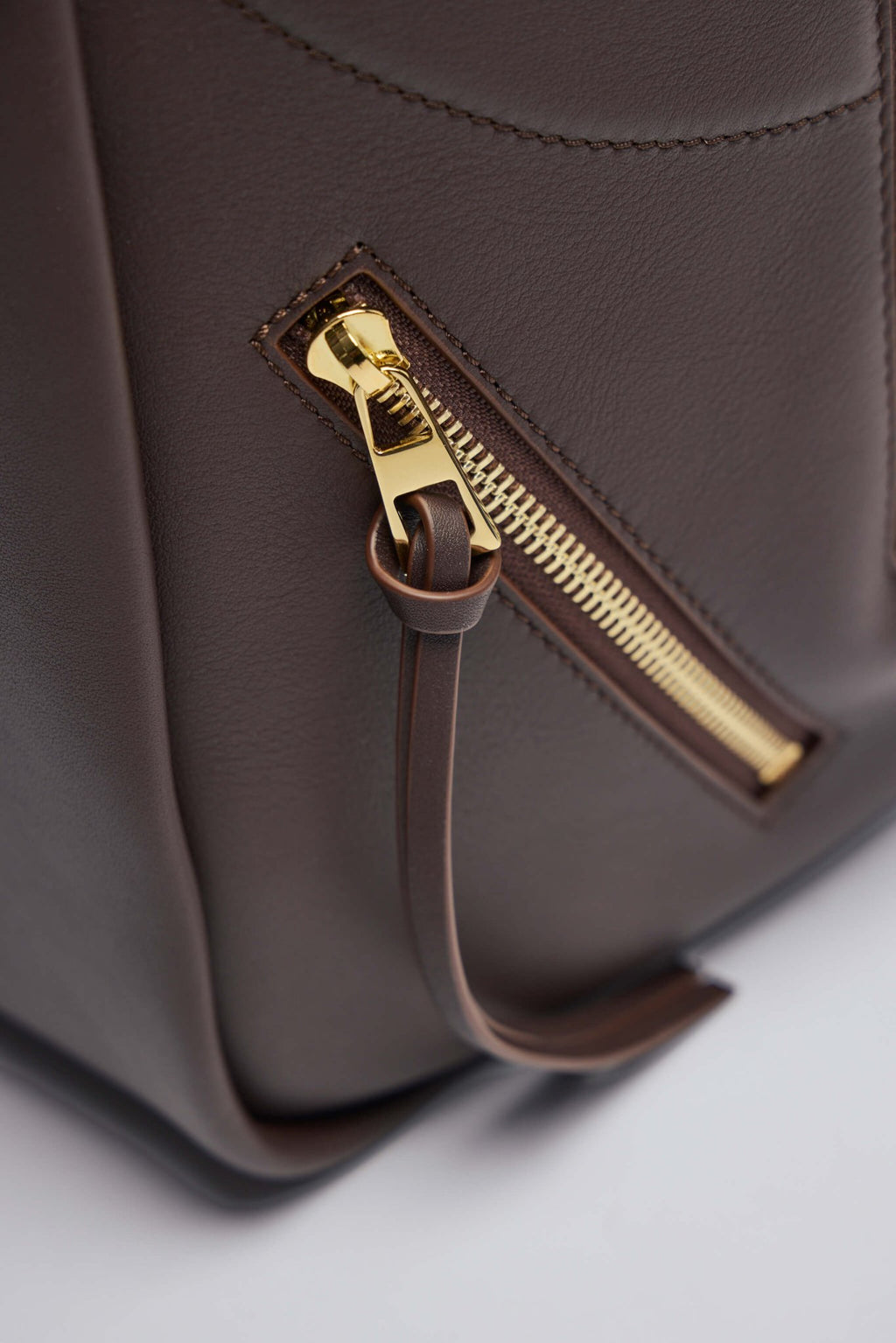 Loewe - Hammock Flip Medium Bag - LABELS