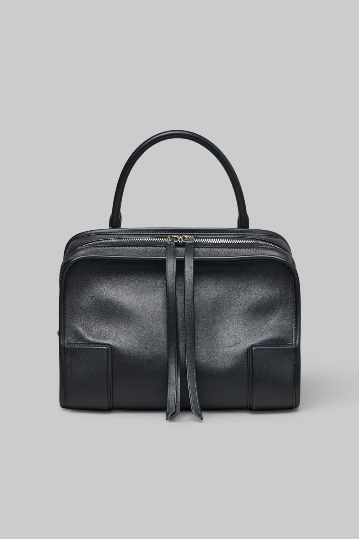 Loewe - Medium Amazona Bag - LABELS