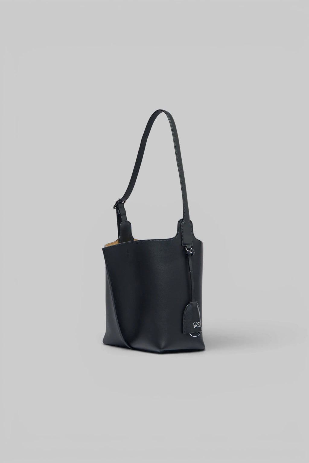 Loewe - Medium Bilbao Bucket - LABELS