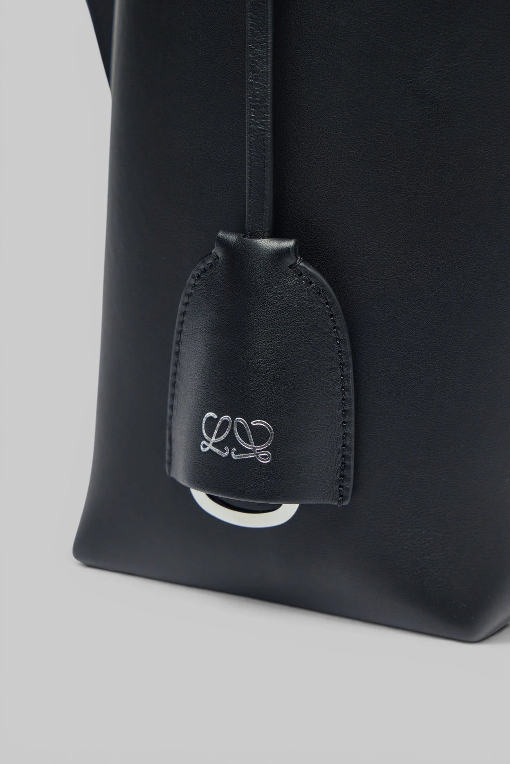 Loewe - Medium Bilbao Bucket - LABELS