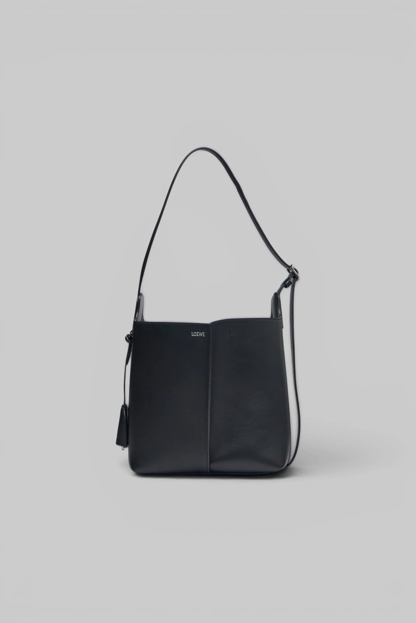 Loewe - Medium Bilbao Bucket - LABELS