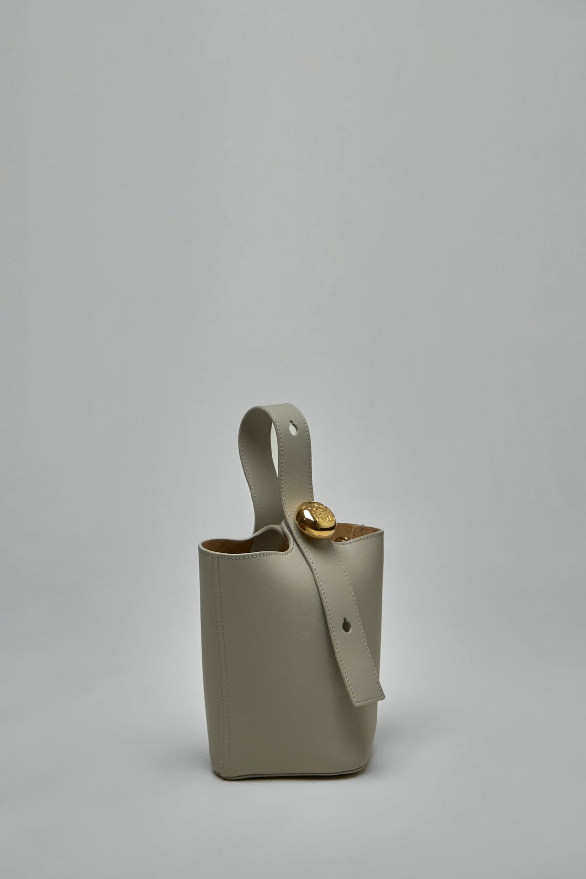 Loewe - Pebble Mini Bucket Bag - LABELS