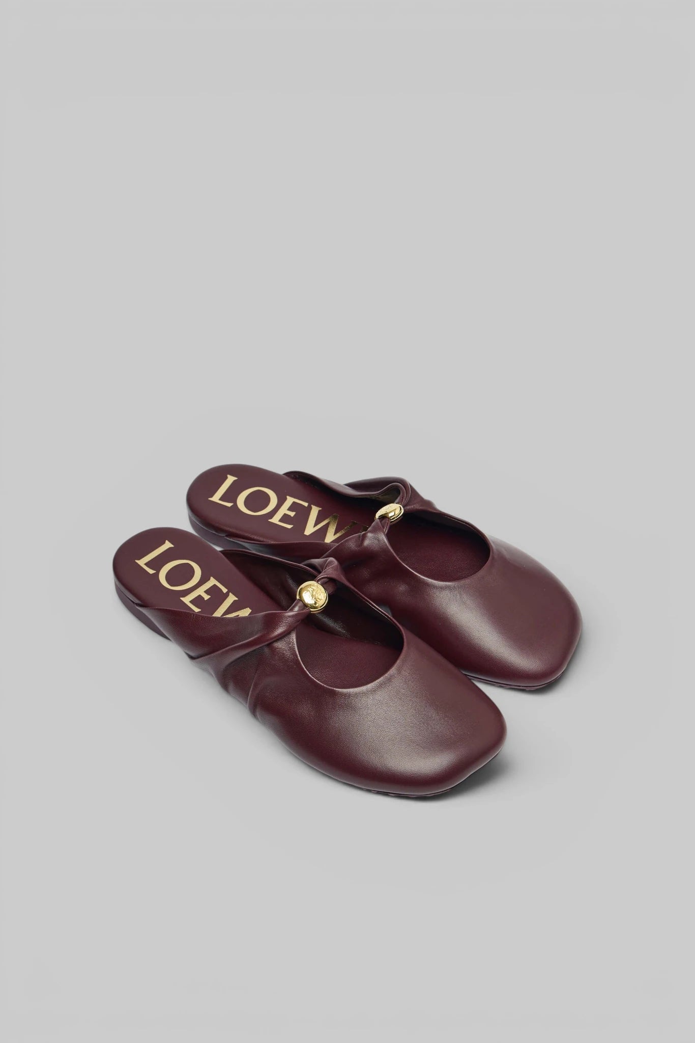 Loewe - Pebble Soft Mule - LABELS