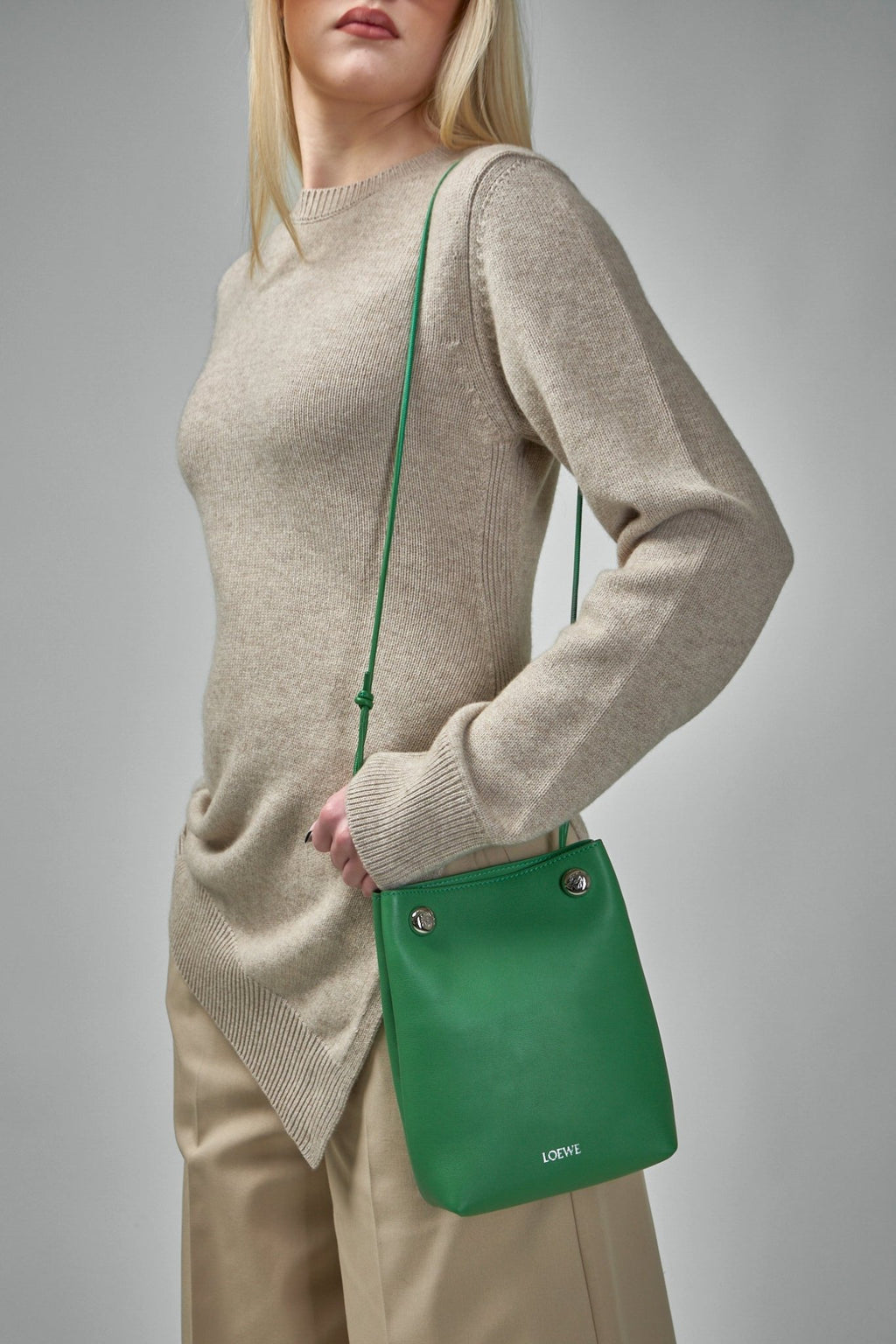 Loewe - Pebble Soft Pouch - LABELS