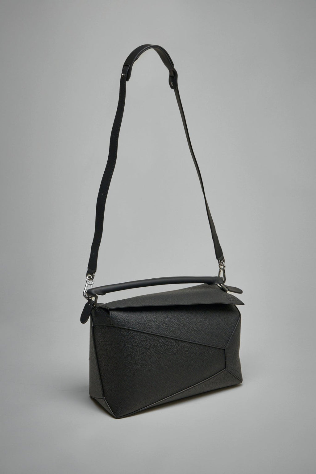 Loewe - Puzzle Edge Large - LABELS