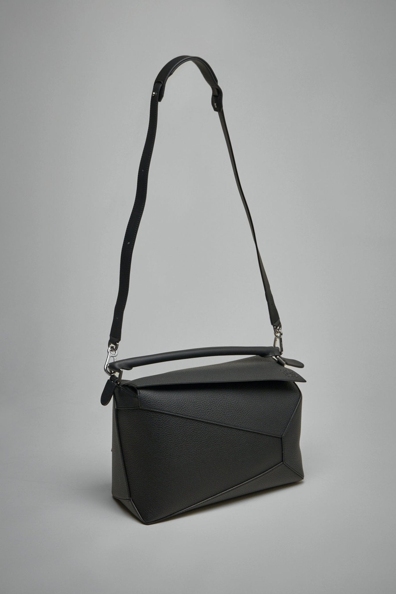 Loewe - Puzzle Edge Large - LABELS