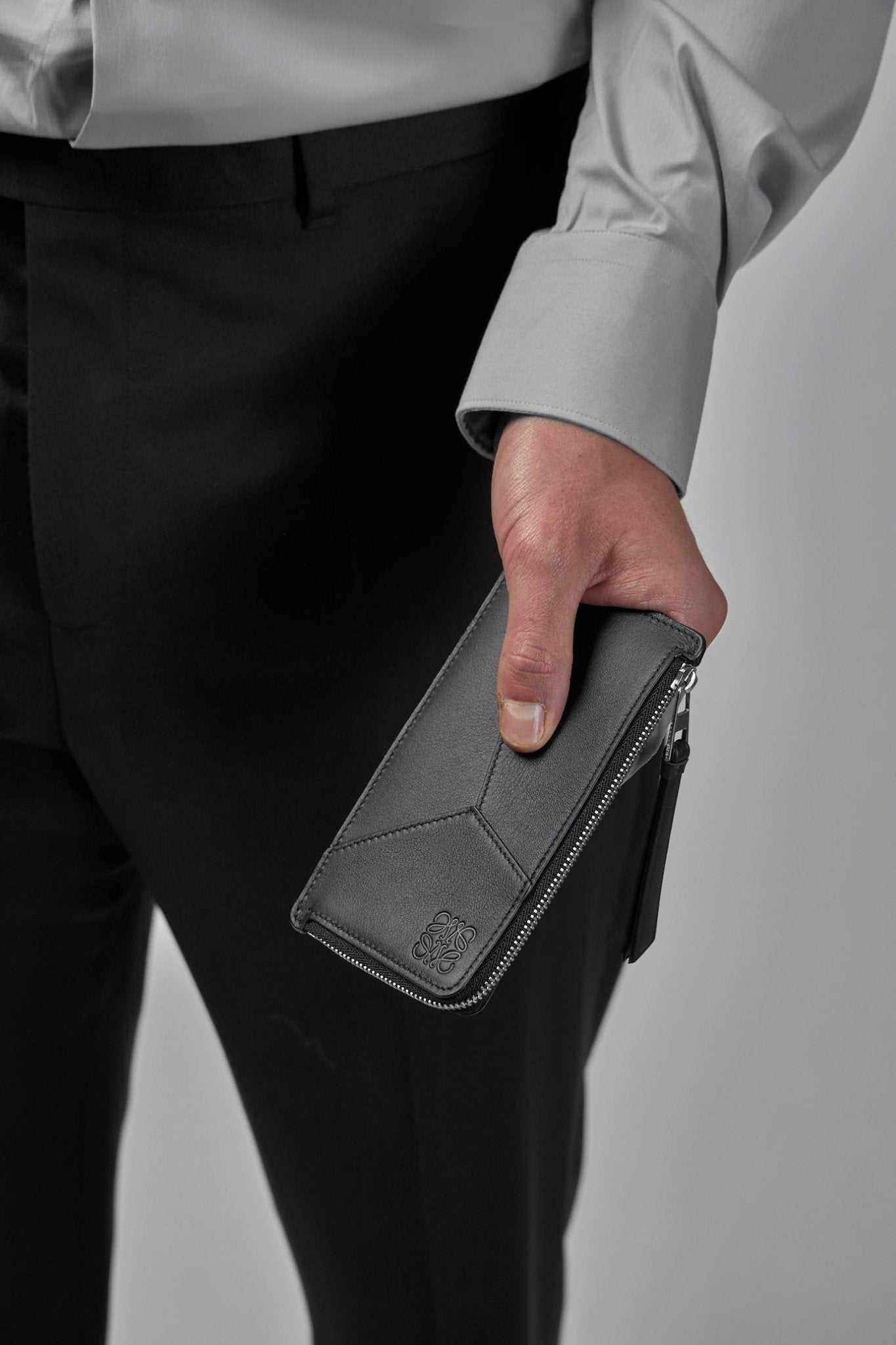 Loewe - Puzzle Edge Long Coin C/h - LABELS