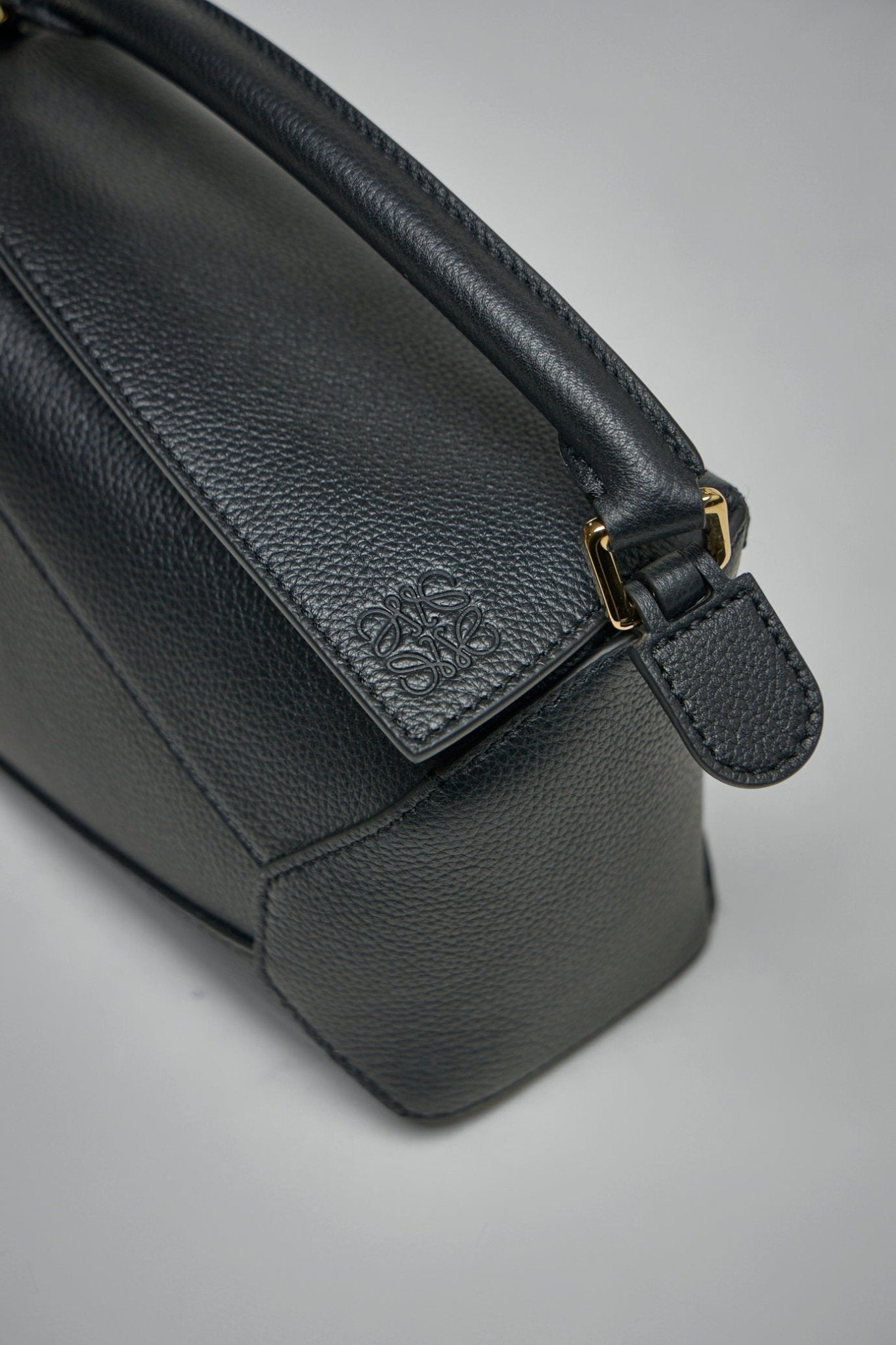 Loewe - Puzzle Edge Mini Bag - LABELS