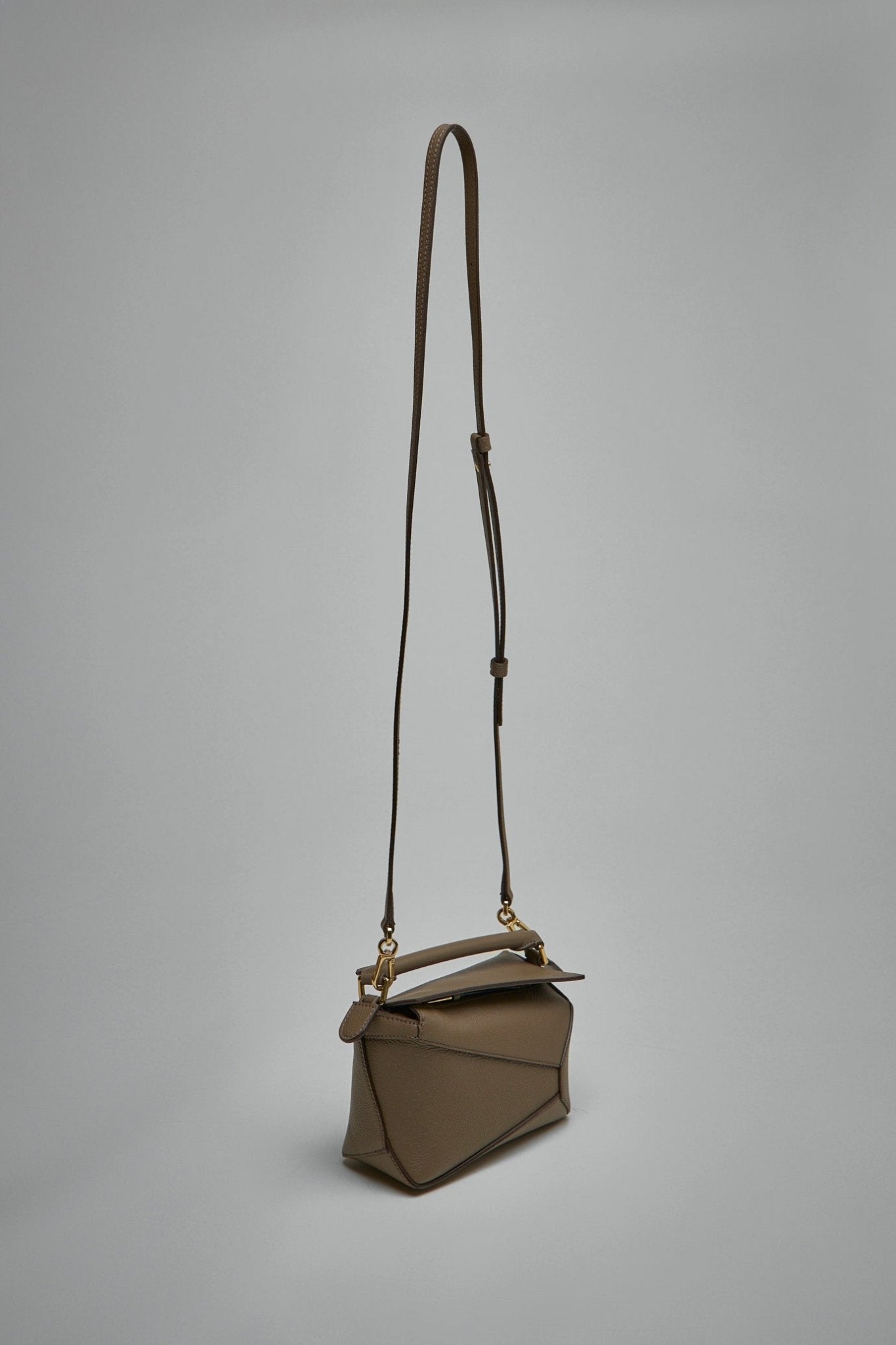 Loewe - Puzzle Edge Mini Bag - LABELS