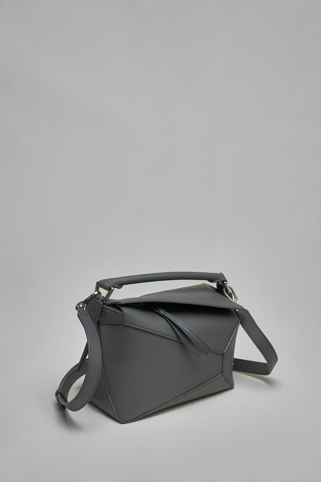 Loewe - Puzzle Edge Small Bag - LABELS