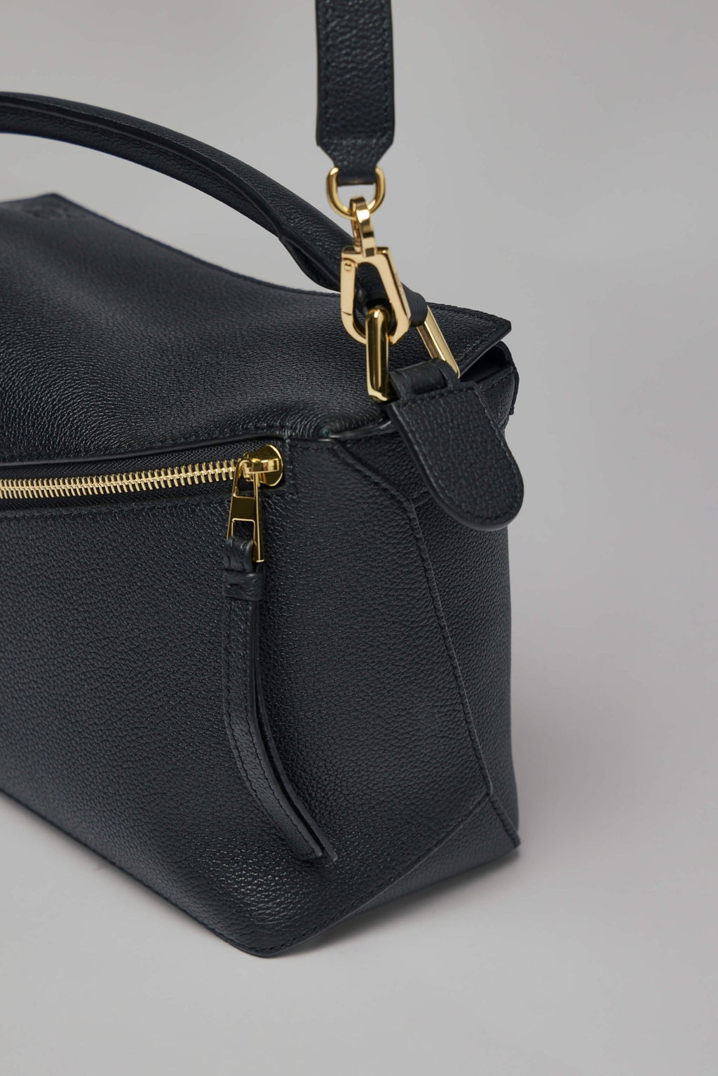 Loewe - Puzzle Edge Small Bag - LABELS