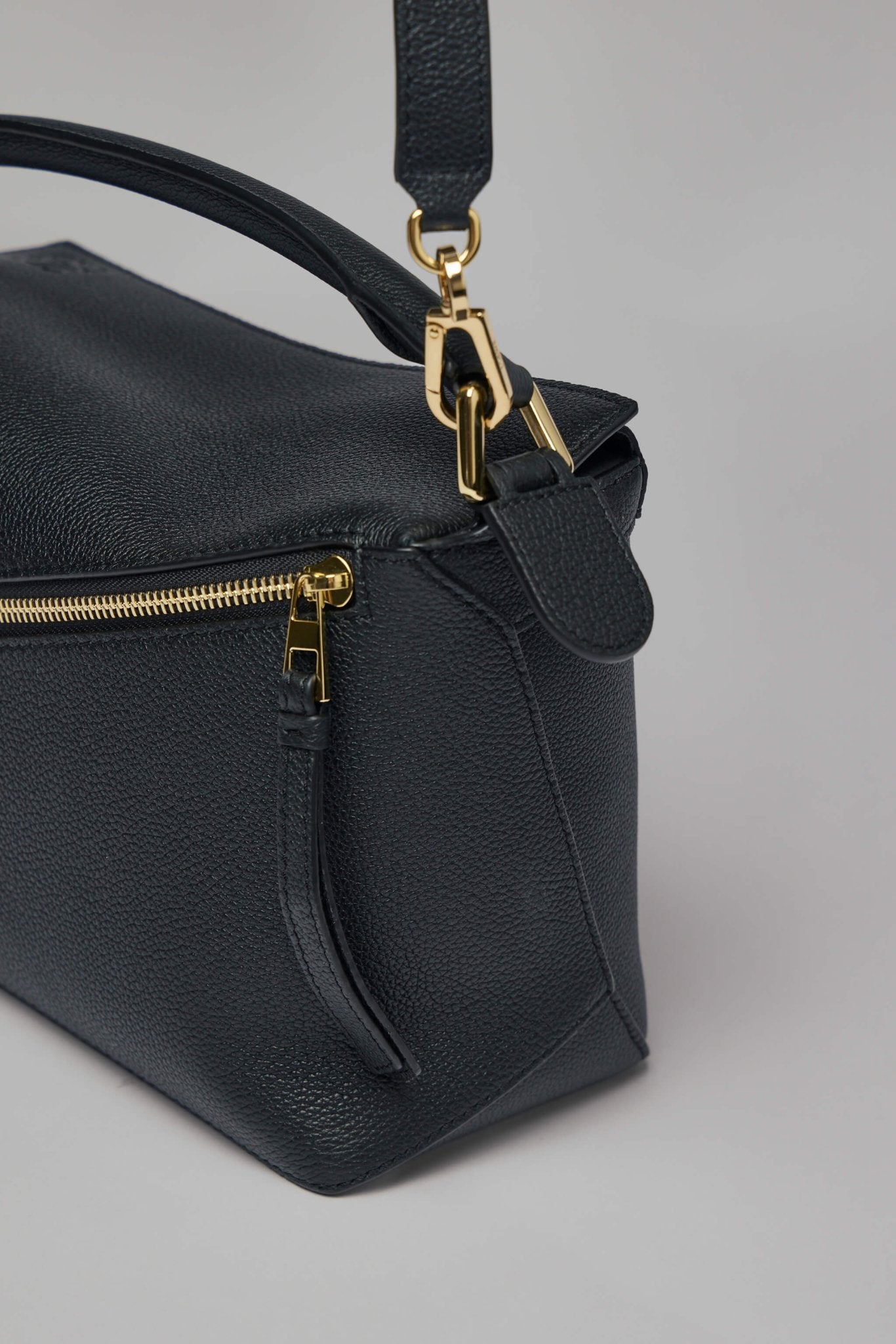 Loewe - Puzzle Edge Small Bag - LABELS