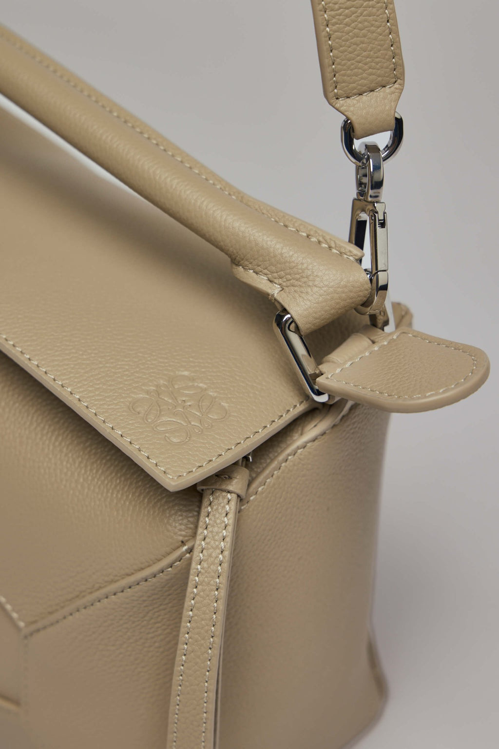 Loewe - Puzzle Edge Small Bag - LABELS