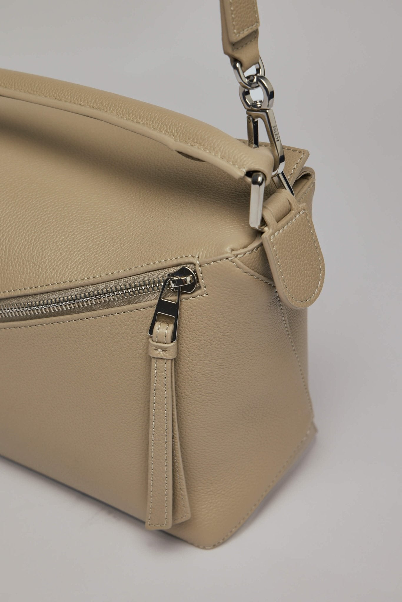 Loewe - Puzzle Edge Small Bag - LABELS