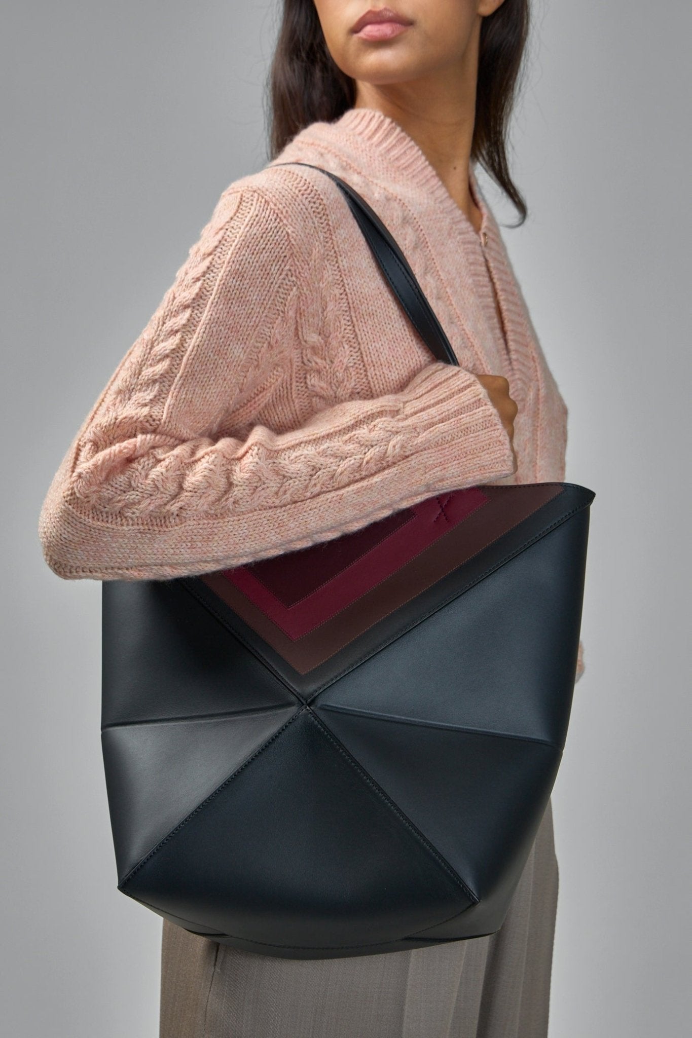 Loewe - Puzzle Fold Tote M Square - LABELS