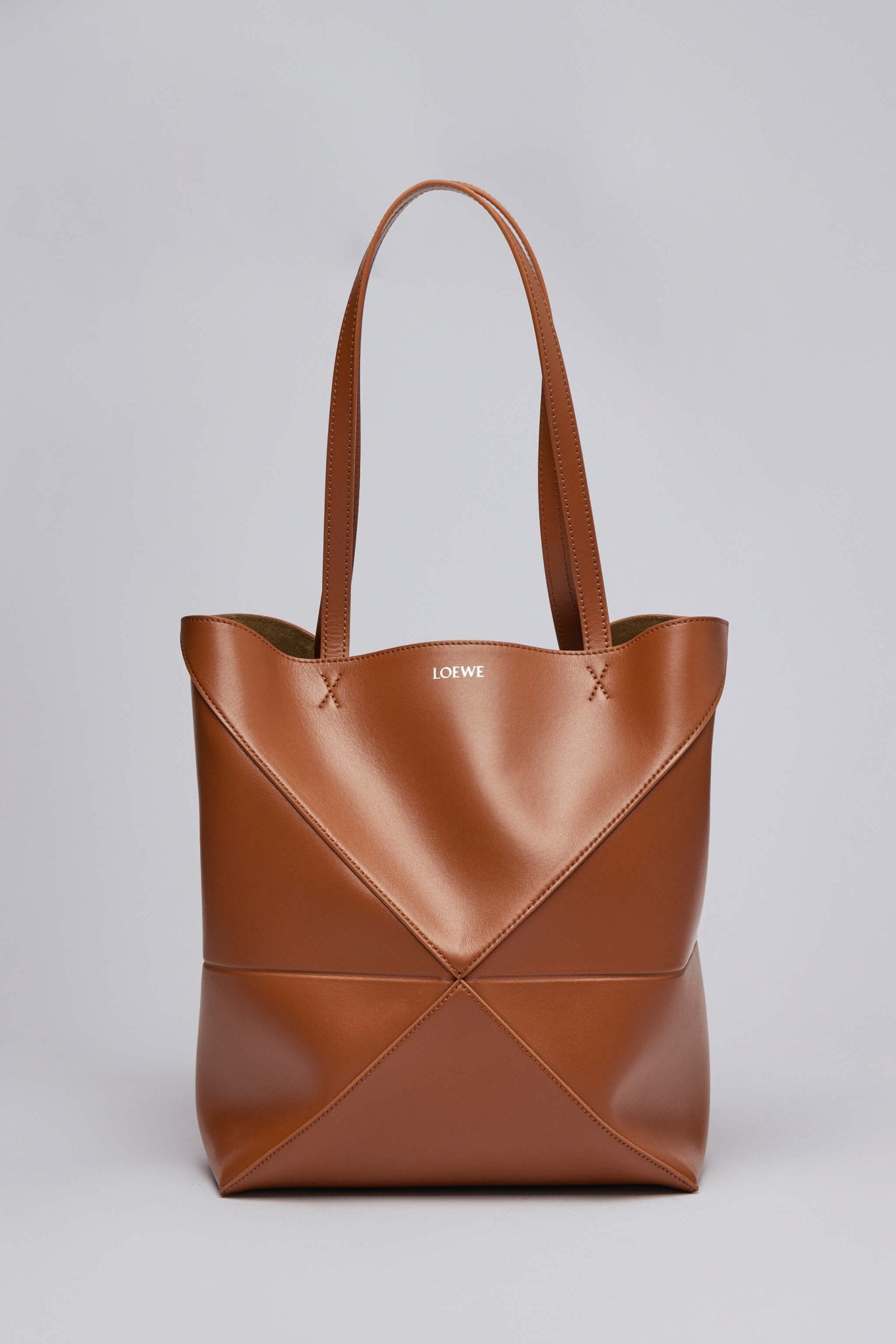 Loewe - Puzzle Fold Tote Medium - LABELS