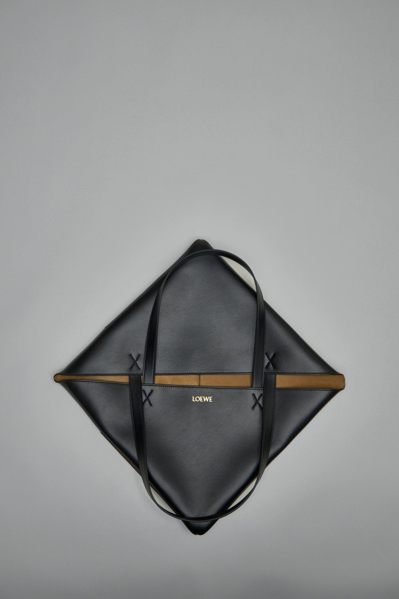 Loewe - Puzzle Fold Tote XL - LABELS