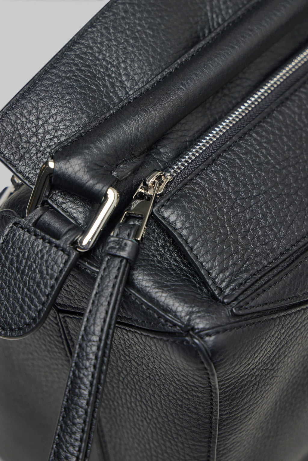 Loewe - Puzzle Large Bag - LABELS